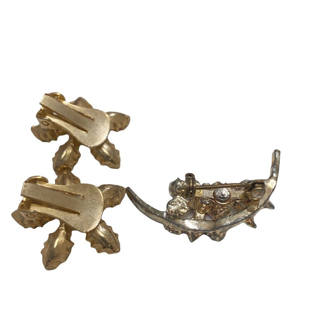 Vintage Multi Color Flower Rhinestone Earrings And Brooch - Picture 12 of 16